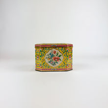 Load image into Gallery viewer, Ornate Tin
