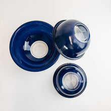 Load image into Gallery viewer, Set of 3 Blue Pyrex Mixing Bowls
